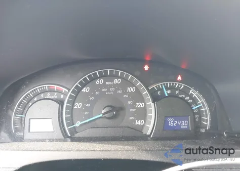 2013 Toyota Camry Xle z USA, uszkodzony, nr VIN 4T1BF1FKXDU683034